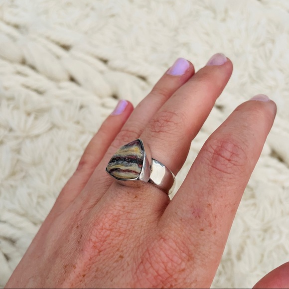 🌈 Triangular Alaskan RAINBOW JASPER Ring, Set in Sterling Silver - Picture 12 of 16